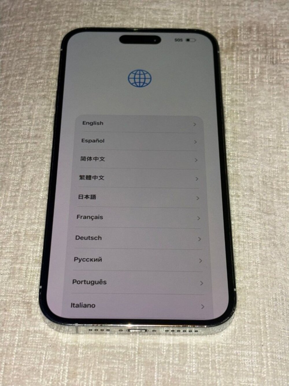 Apple iPhone Smartphone Black Front Bezel iOS Setup Screen